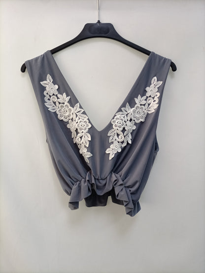 ROKOKO. Top gris flores T.m