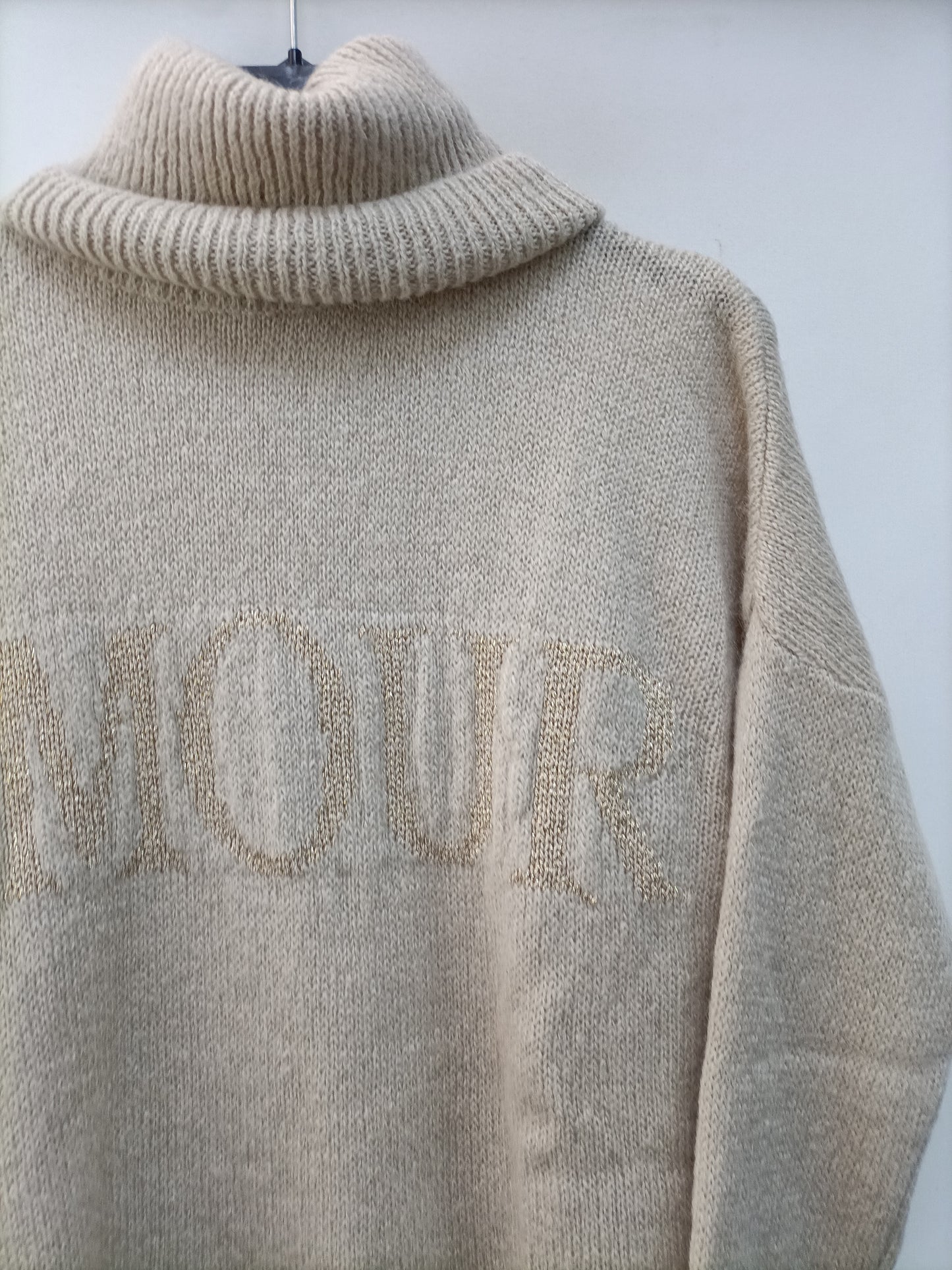 MODAS PEITÁ. Jersey beige "amour" T.u(m/l)