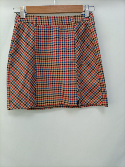 BERSHKA. Falda corta cuadros T.s