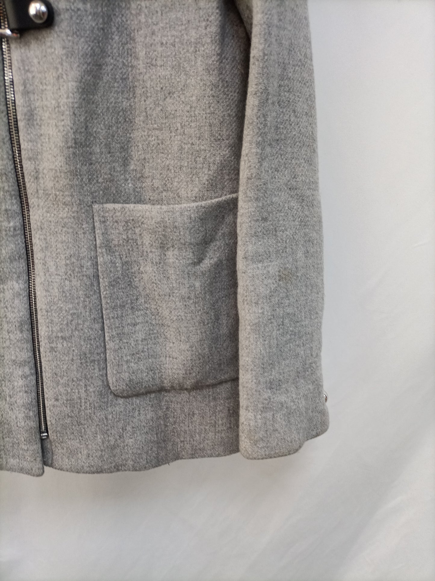 ZARA. Grey cloth trench coat Tm