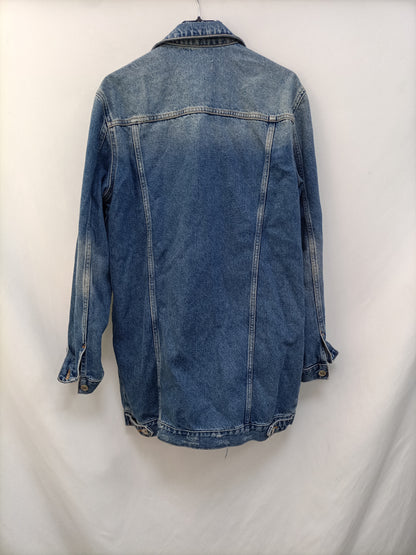 MANGO. Cazadora oversized vaquera T.x/s