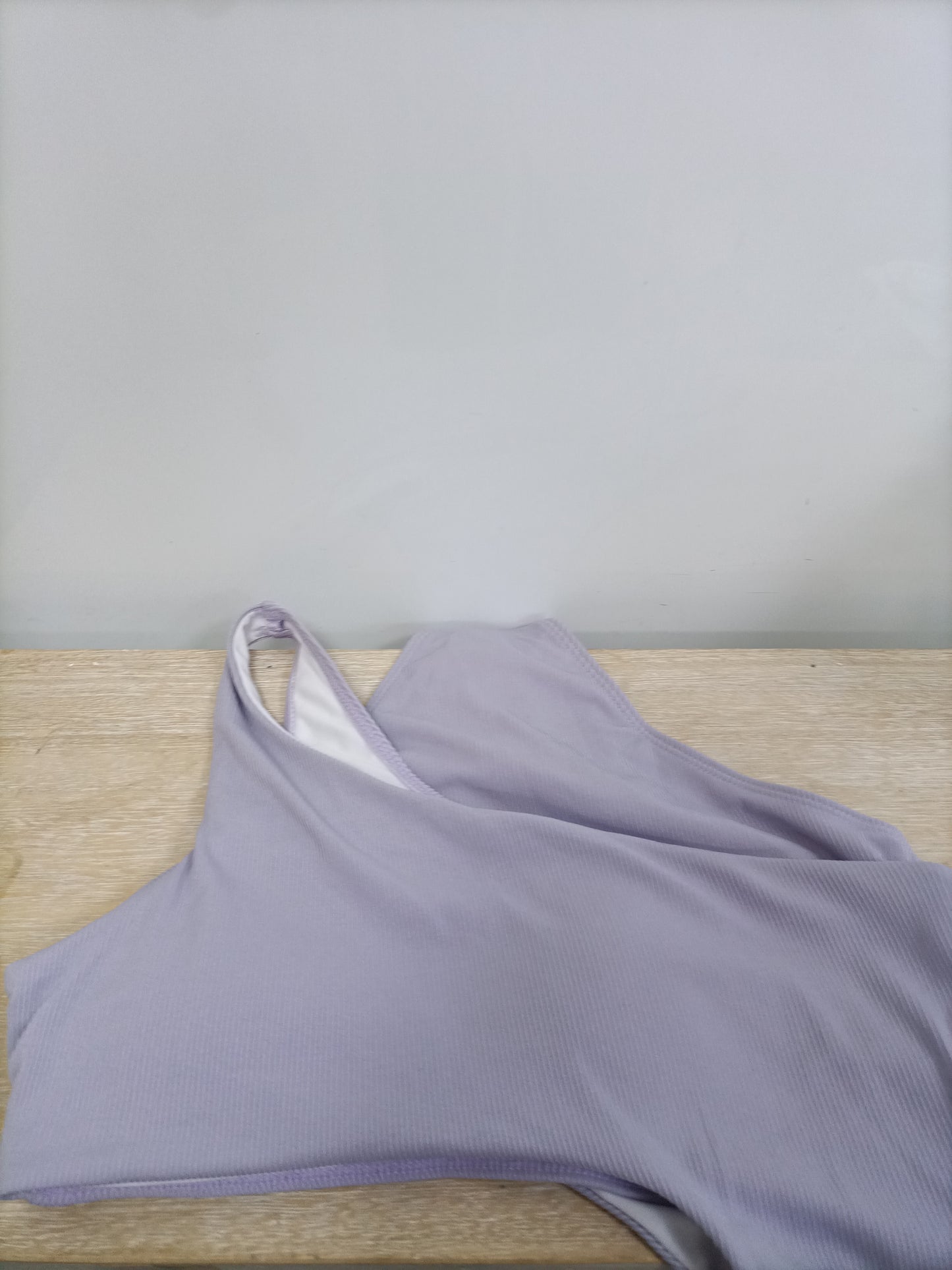 SHEIN. Bañador lila apertura T.l