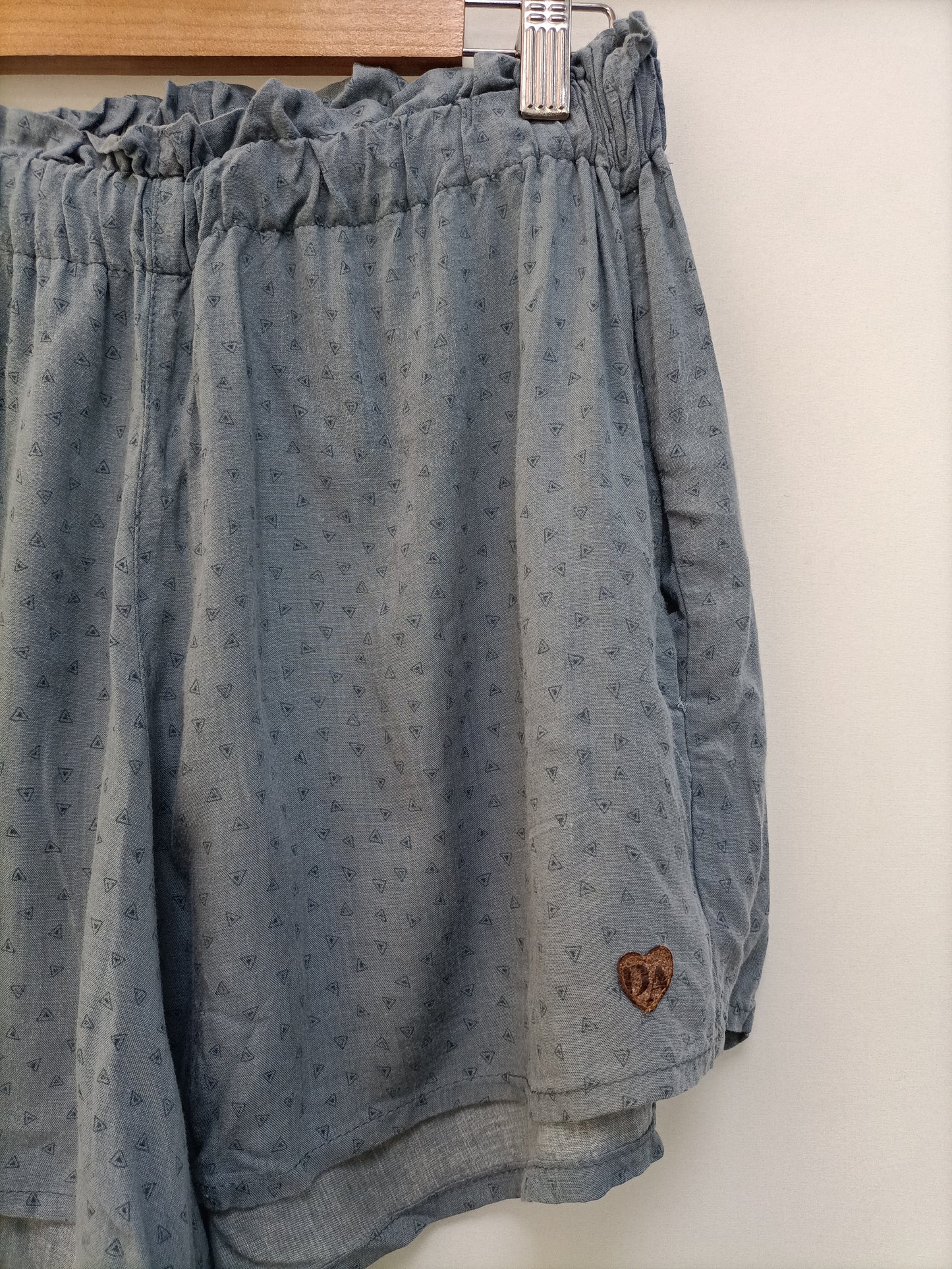 DOUBLE AGENT. Pantalón corto fluido azul T.m