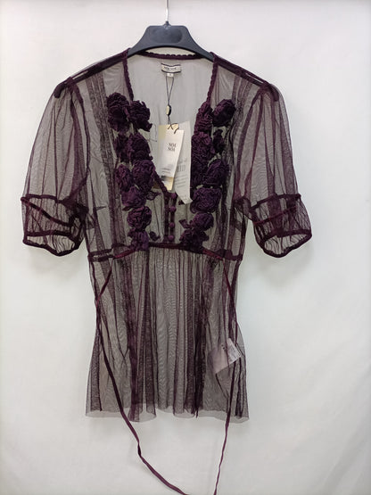 NOA NOA. Burgundy mesh Ts top