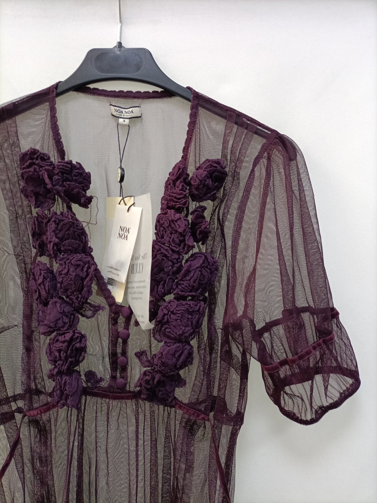 NOA NOA. Burgundy mesh Ts top