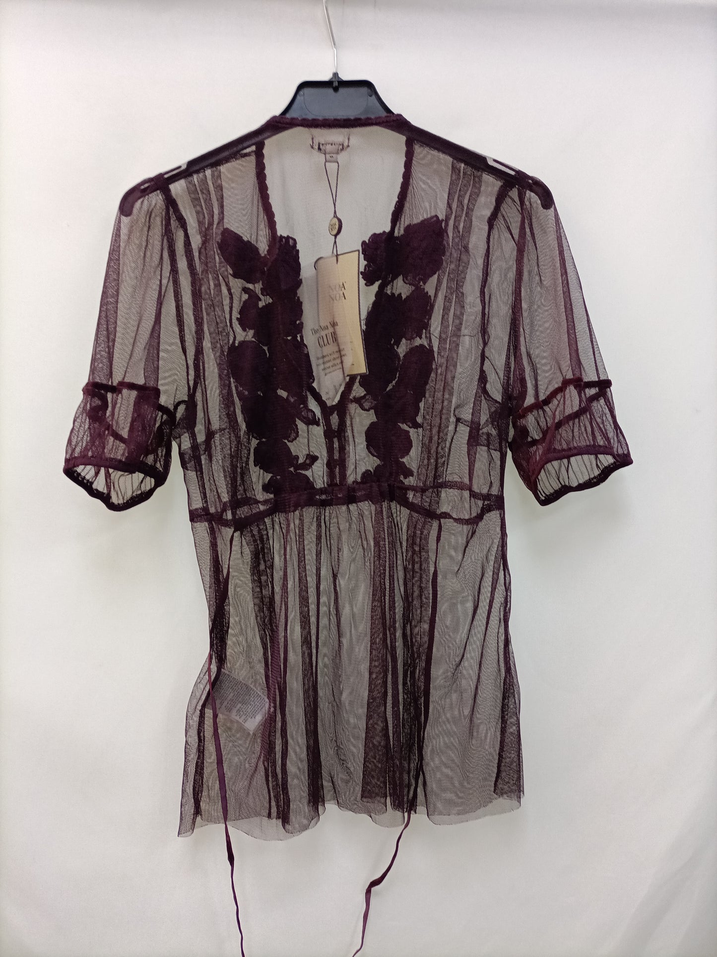 NOA NOA. Burgundy mesh Ts top