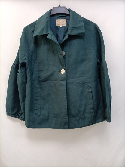 MASTER RINEN. Short green jacket Ts
