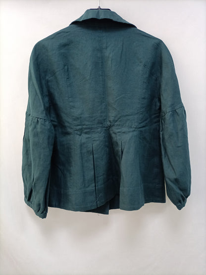 MASTER RINEN. Short green jacket Ts