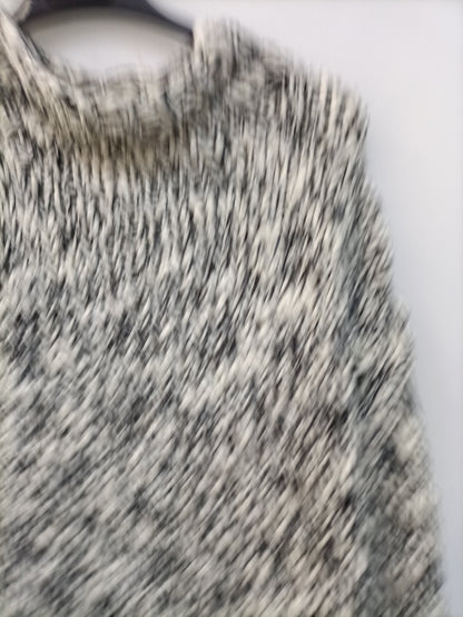 PULL&BEAR. Jersey jaspeado T.s