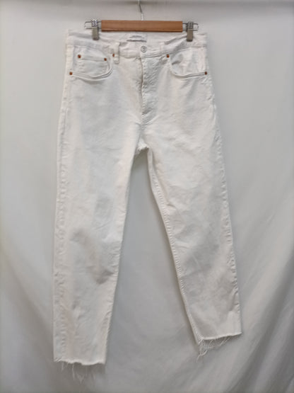 market. ZARA. Pantalón blanco recto T.40