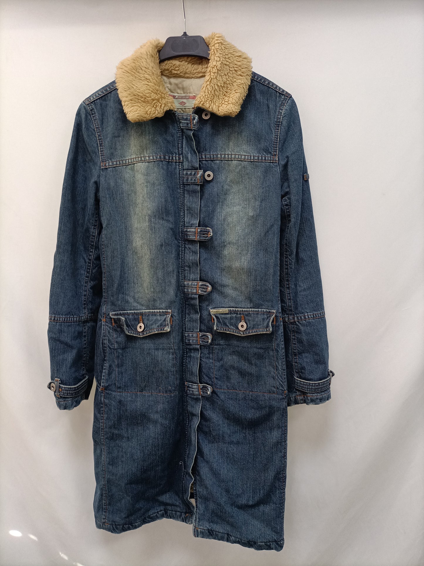 OTRAS. Abrigo vaquero cuello T.s (TARA)