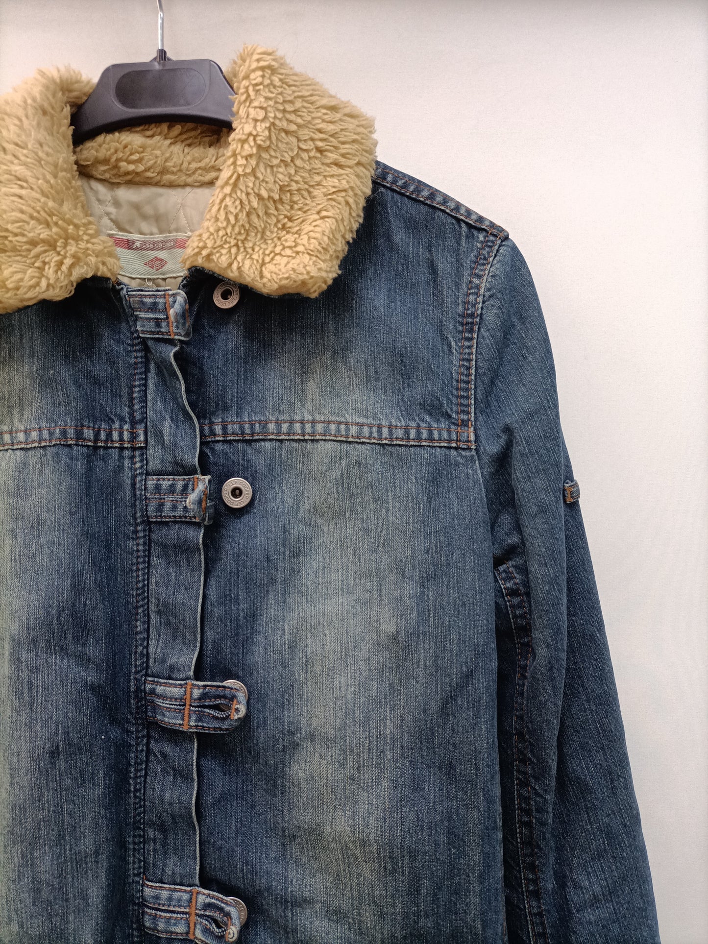 OTRAS. Abrigo vaquero cuello T.s (TARA)