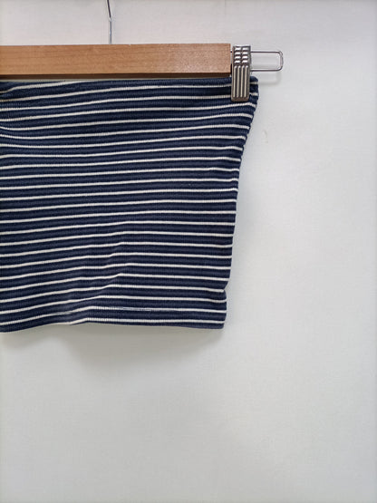 BRANDY MELVILLE. Croptop rayas T.u(xs)