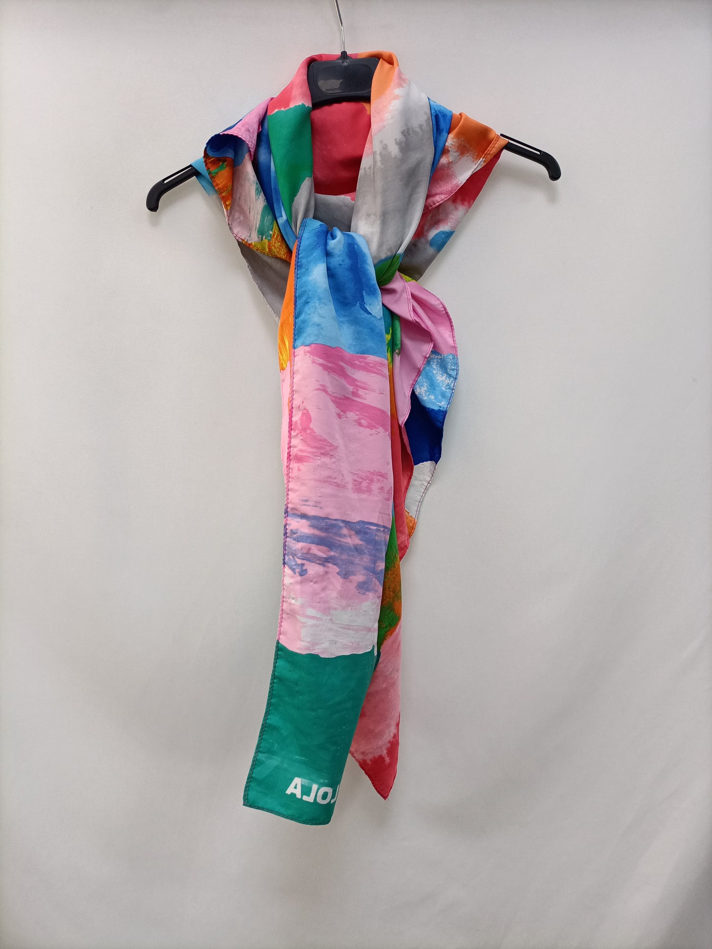 BIMBA Y LOLA. Pañuelo oversized