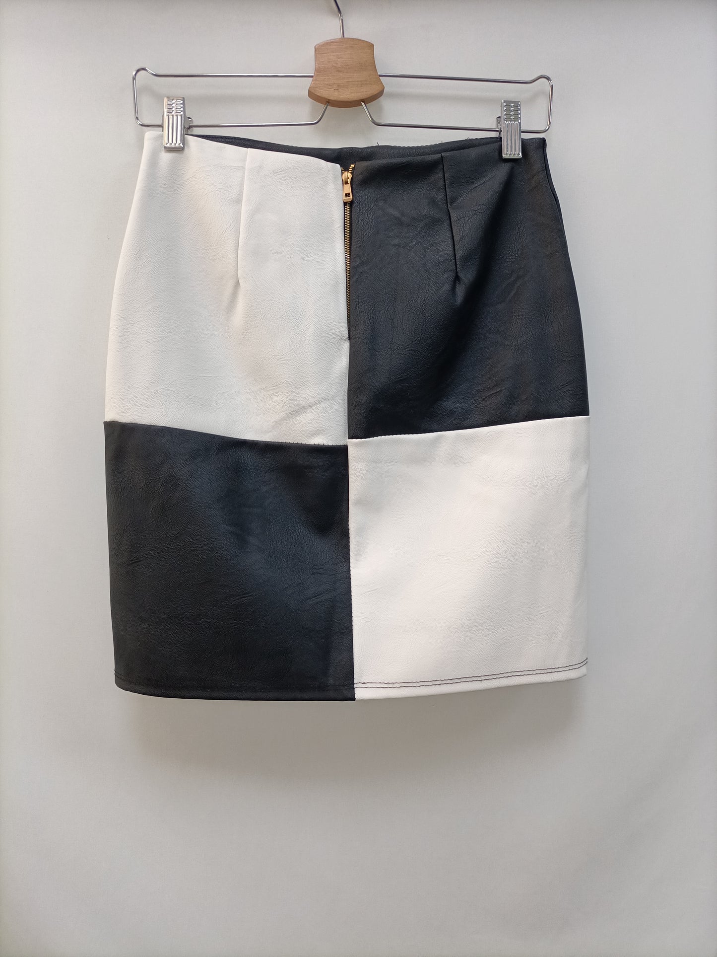 MUSE. Falda bicolor polipiel T.s