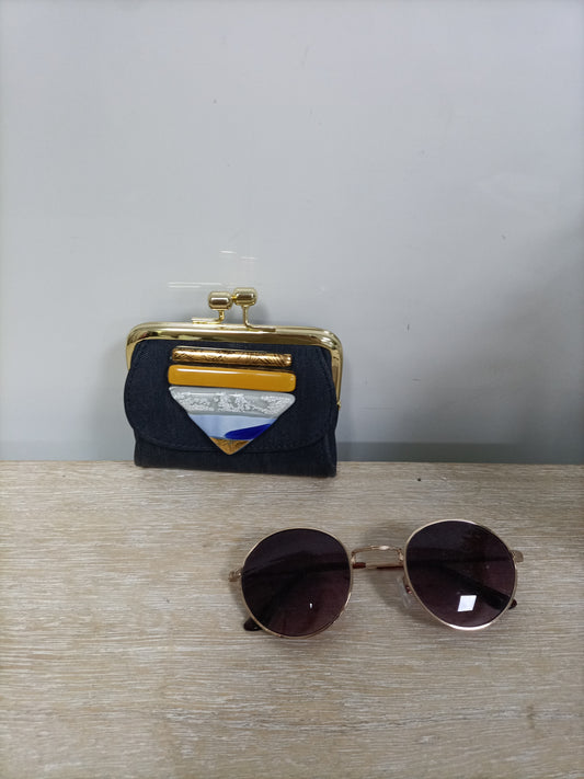 OTRAS. Monedero gris (TARA)