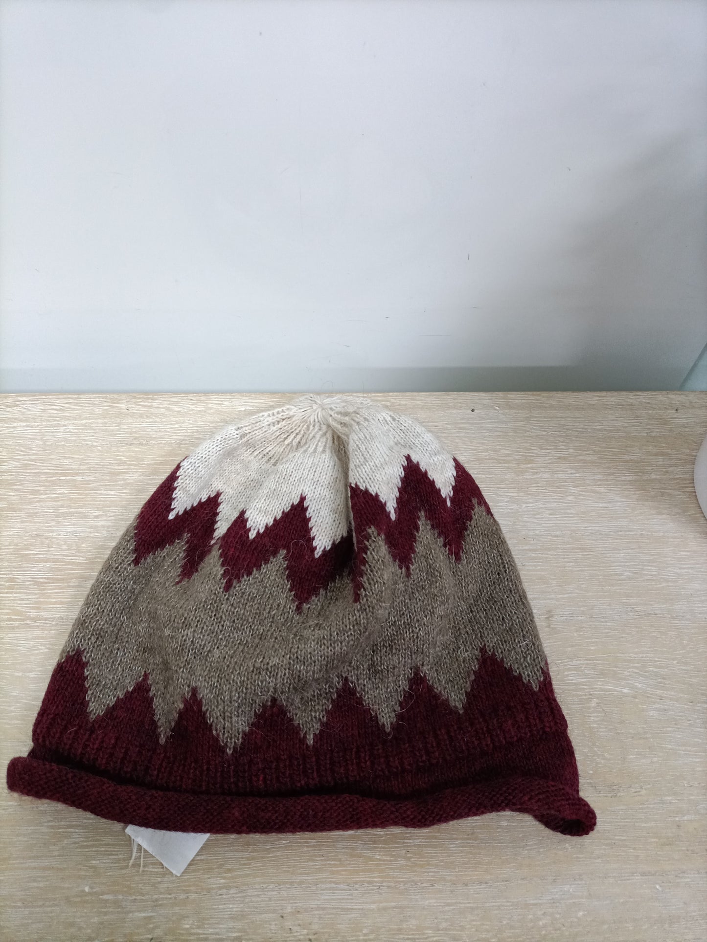 EL CORTE INGLÉS. Gorro dibujo