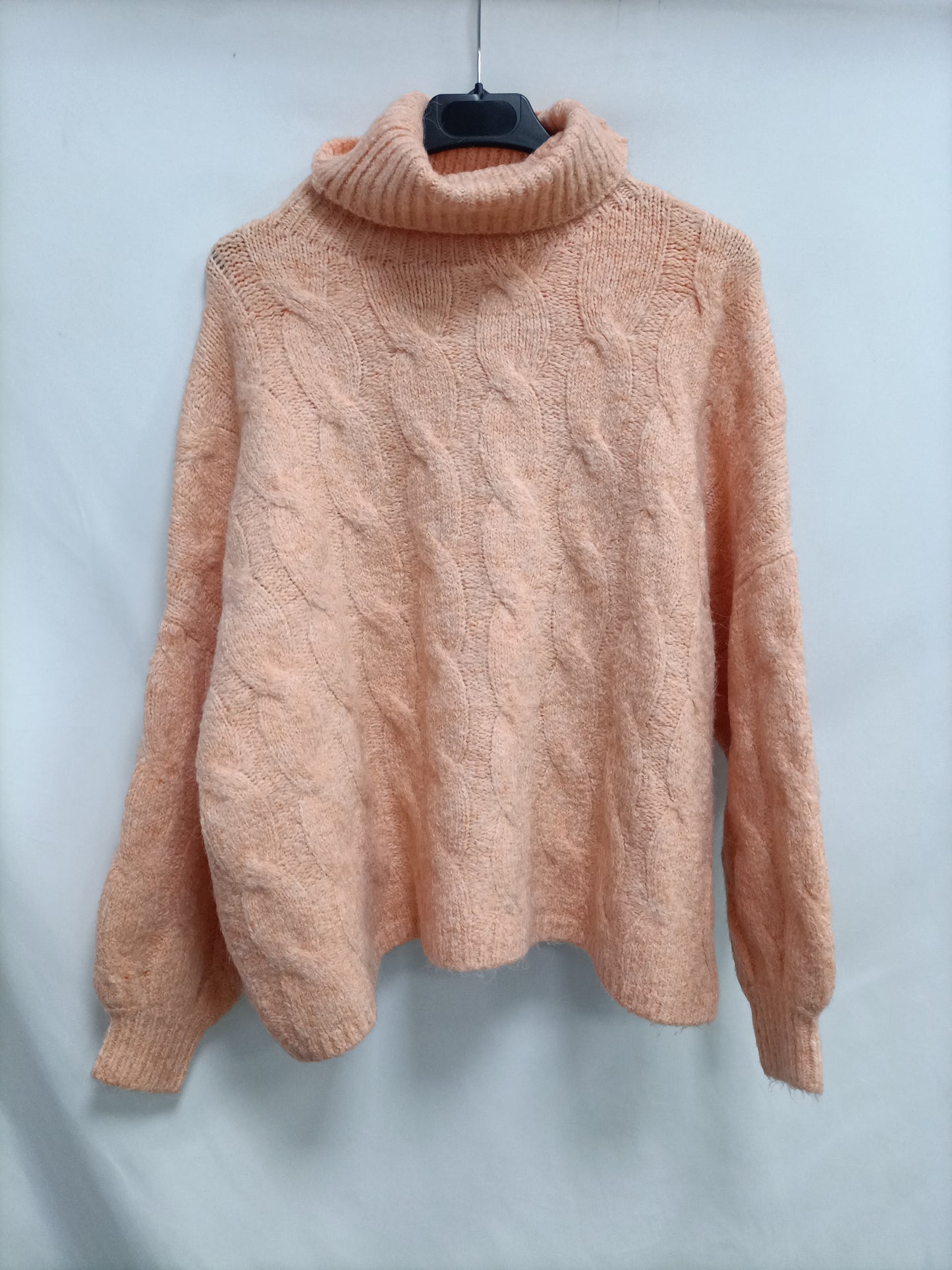 STRADIVARIUS. Jersey ochos naranja T.s