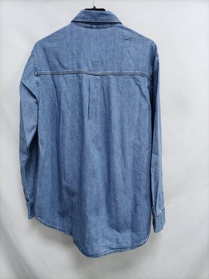 H&M. Sobrecamisa denim T.xs