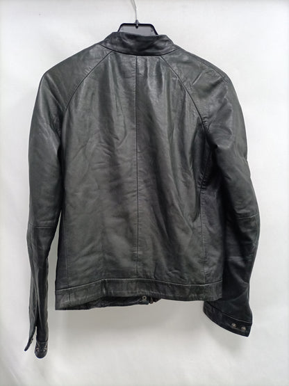 UTERQÜE. Cazadora negra piel T.xs