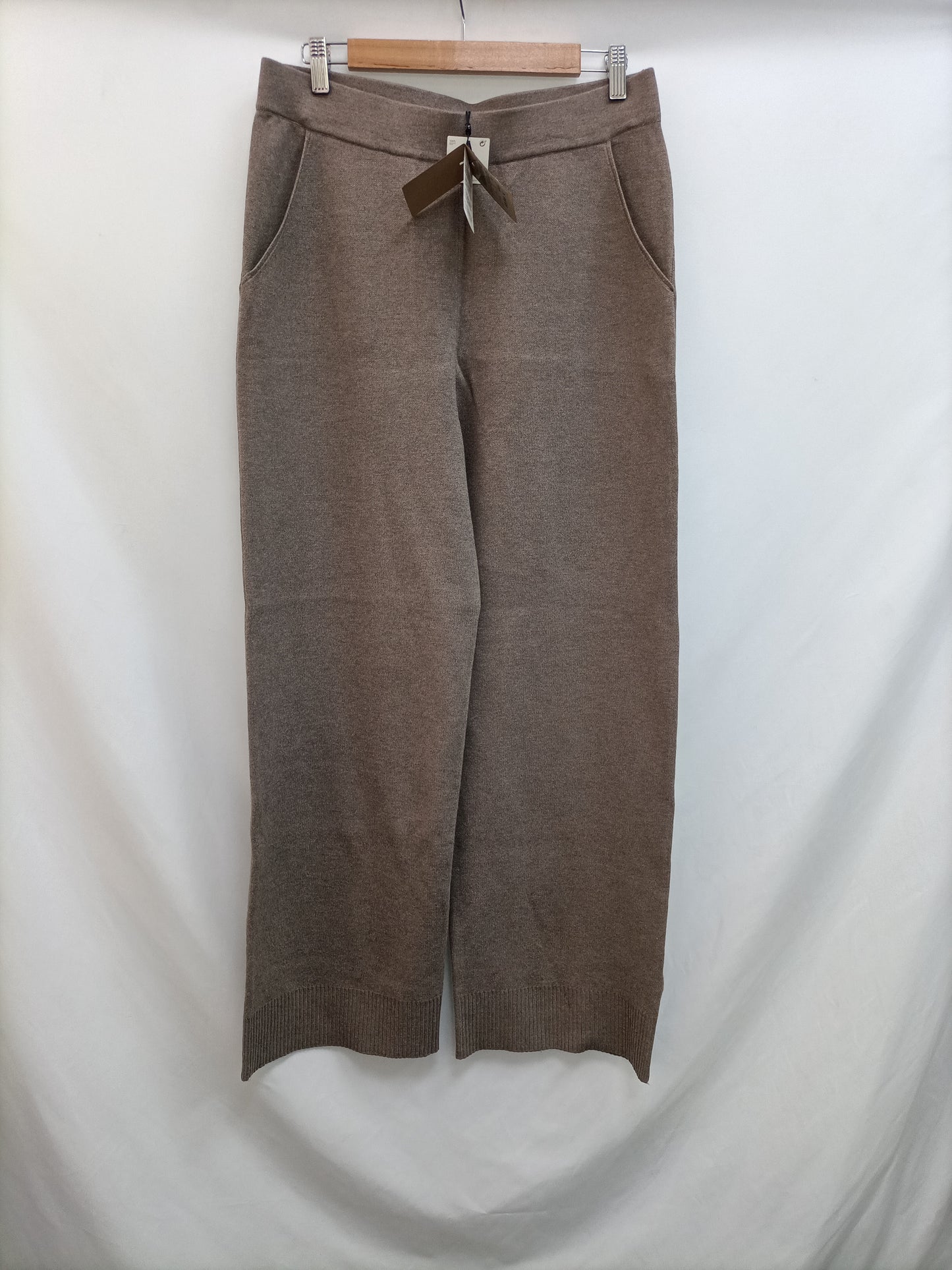 MASSIMO DUTTI. Brown knit trousers Tl