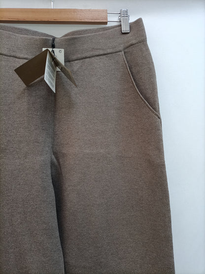 MASSIMO DUTTI. Brown knit trousers Tl