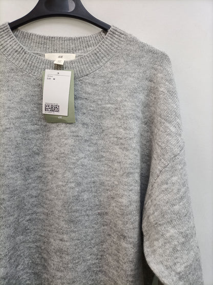 H&M. Jersey gris punto T.m
