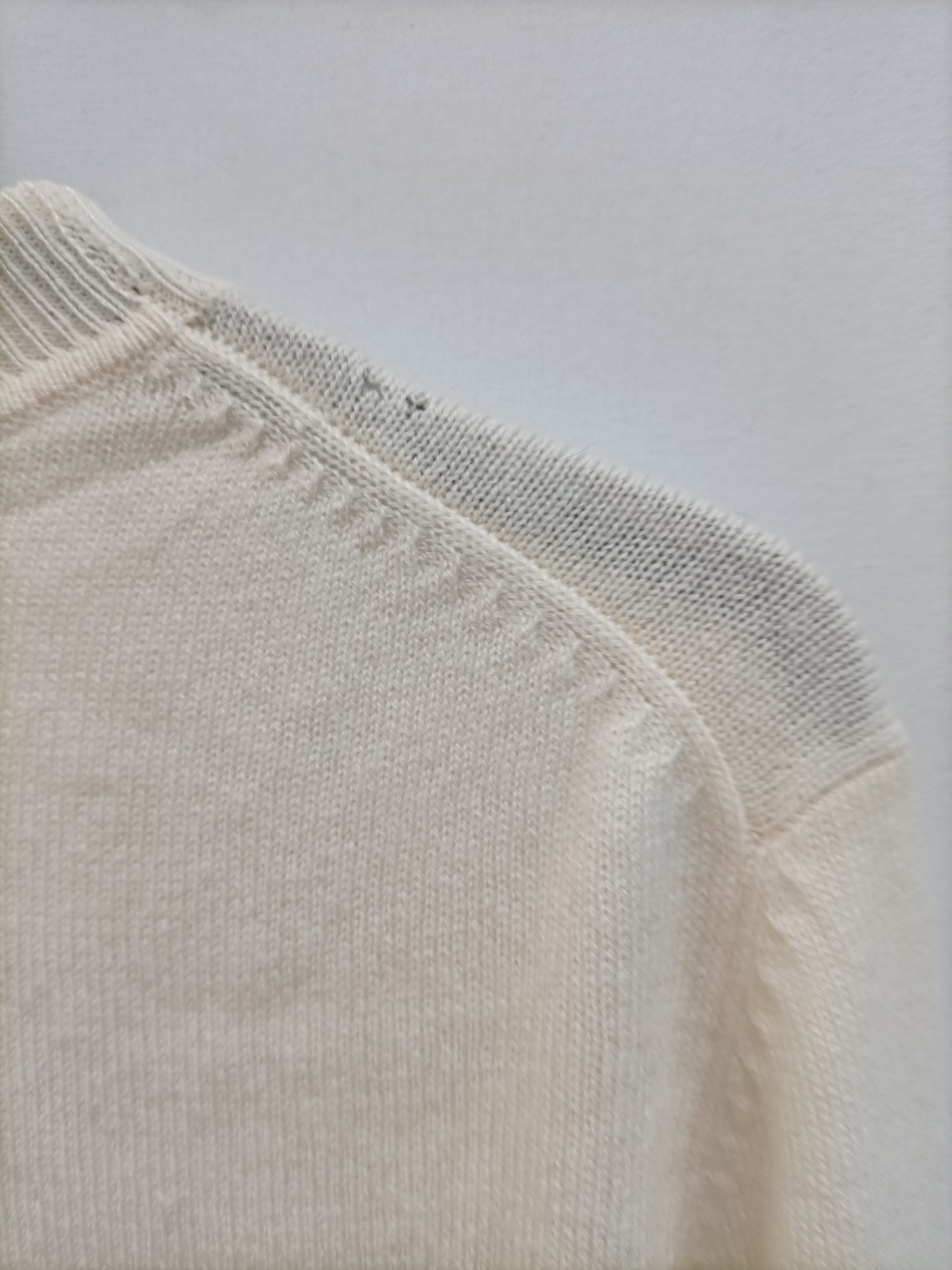 MASSIMO DUTTI. Jersey beige cashmere T.m (tara)