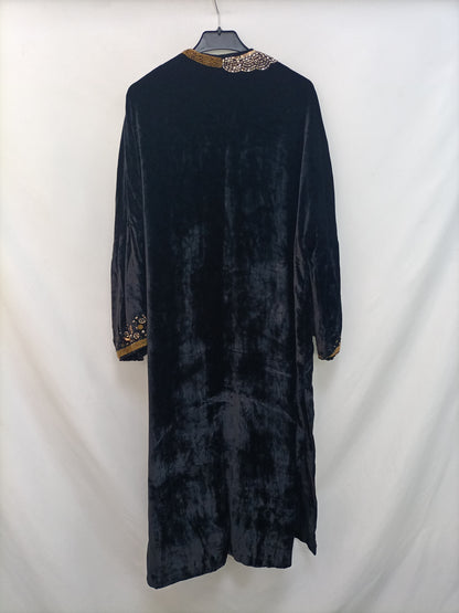 ZARA. Black velvet kimono Tm