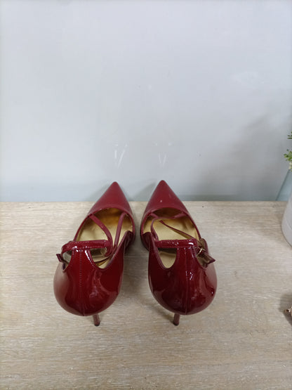 LUXE. Zapatos charol rojo T.41