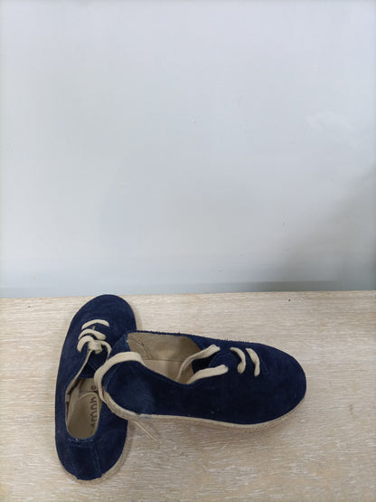 PISAMONAS. Blue suede sneakers, size 26 (tara)