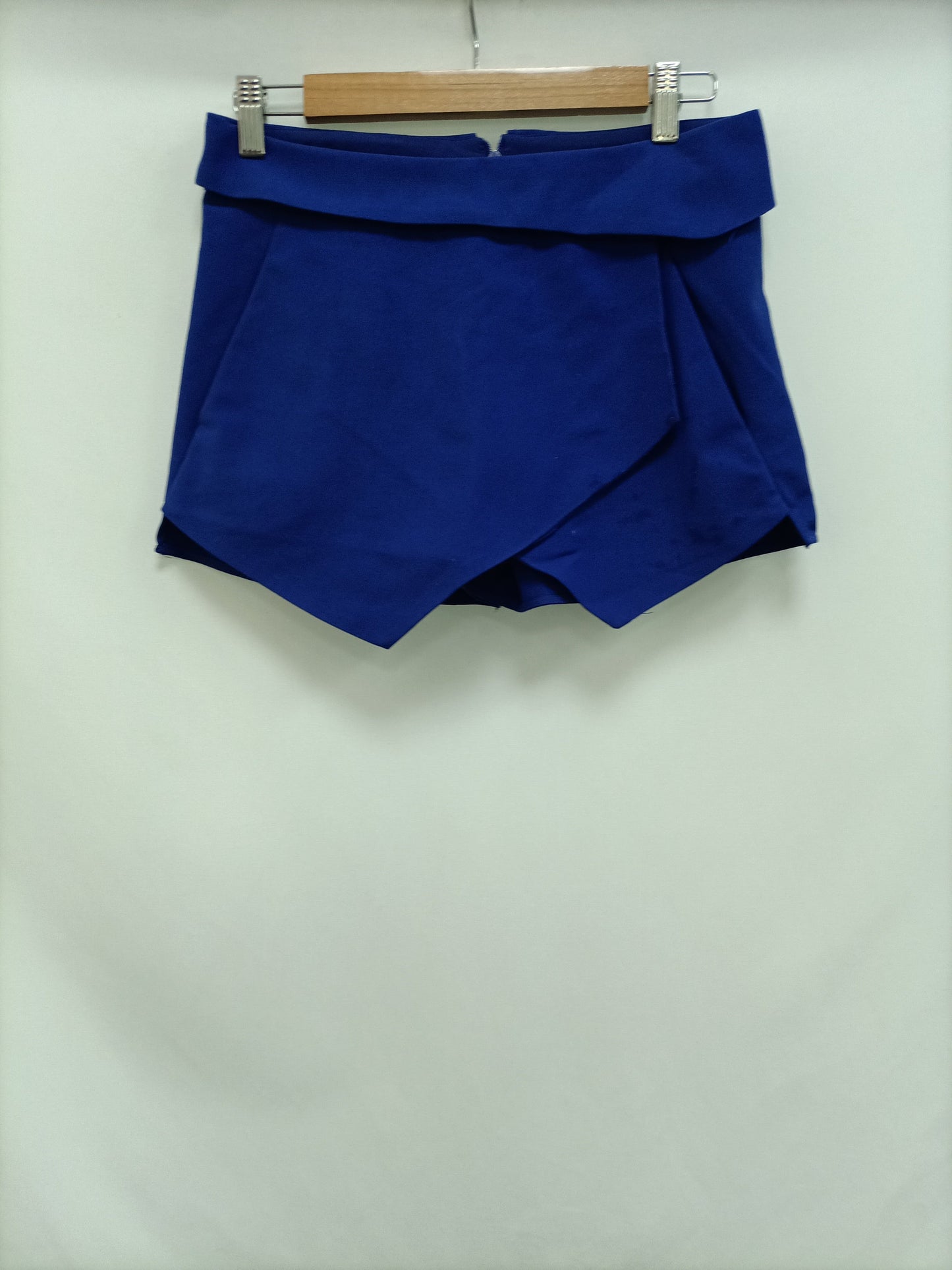 ZARA. Klein skirt/trousers T.xs