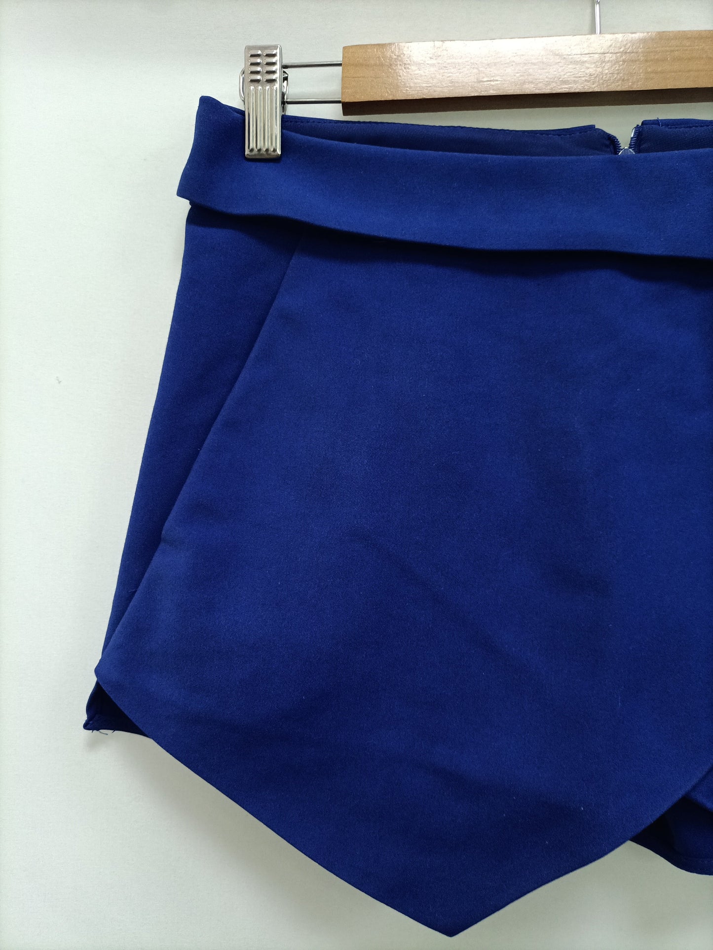 ZARA. Klein skirt/trousers T.xs