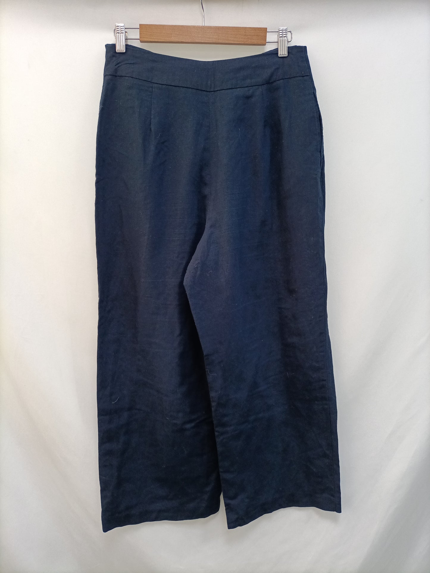 ZARA. Pantalón lino azul T.m