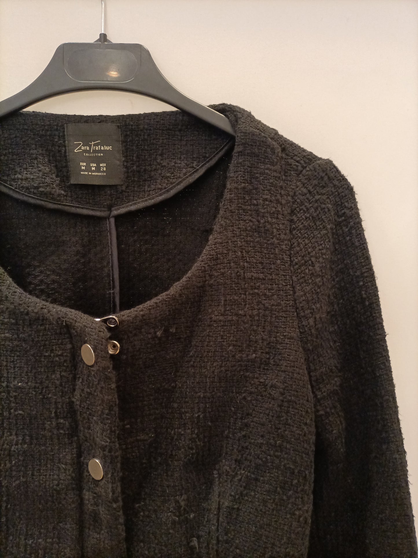 ZARA. Black tweed jacket Tm