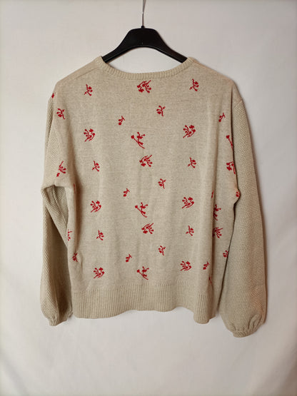 COUNTING CLOUDS. jersey beige flores rojas T.m(tara)