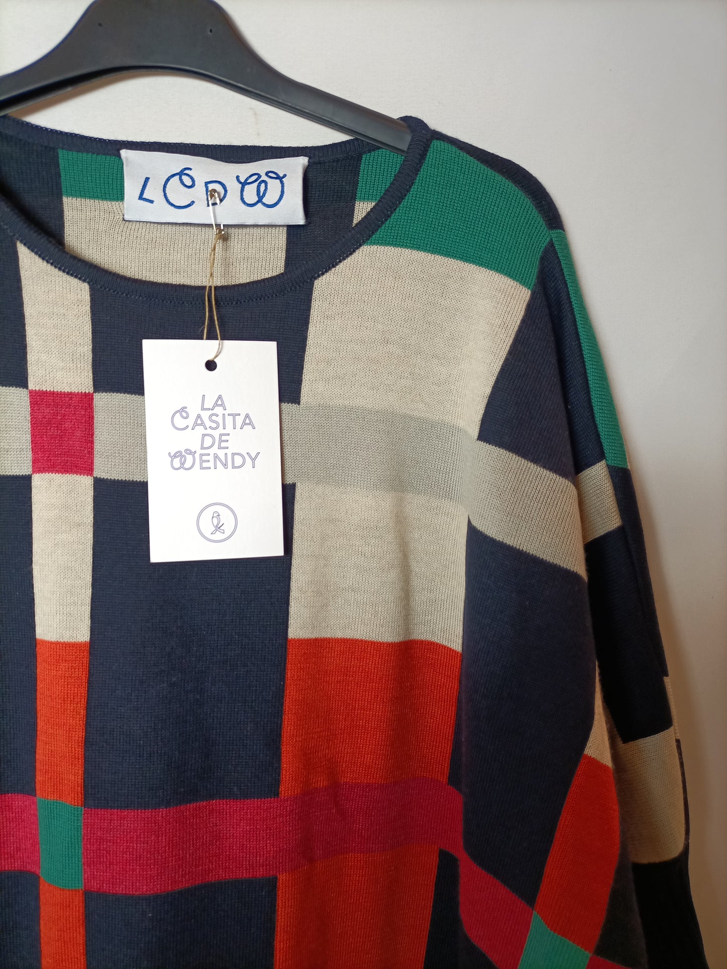 LA CASITA DE WENDY. Vestido de punto cuadros  T.m