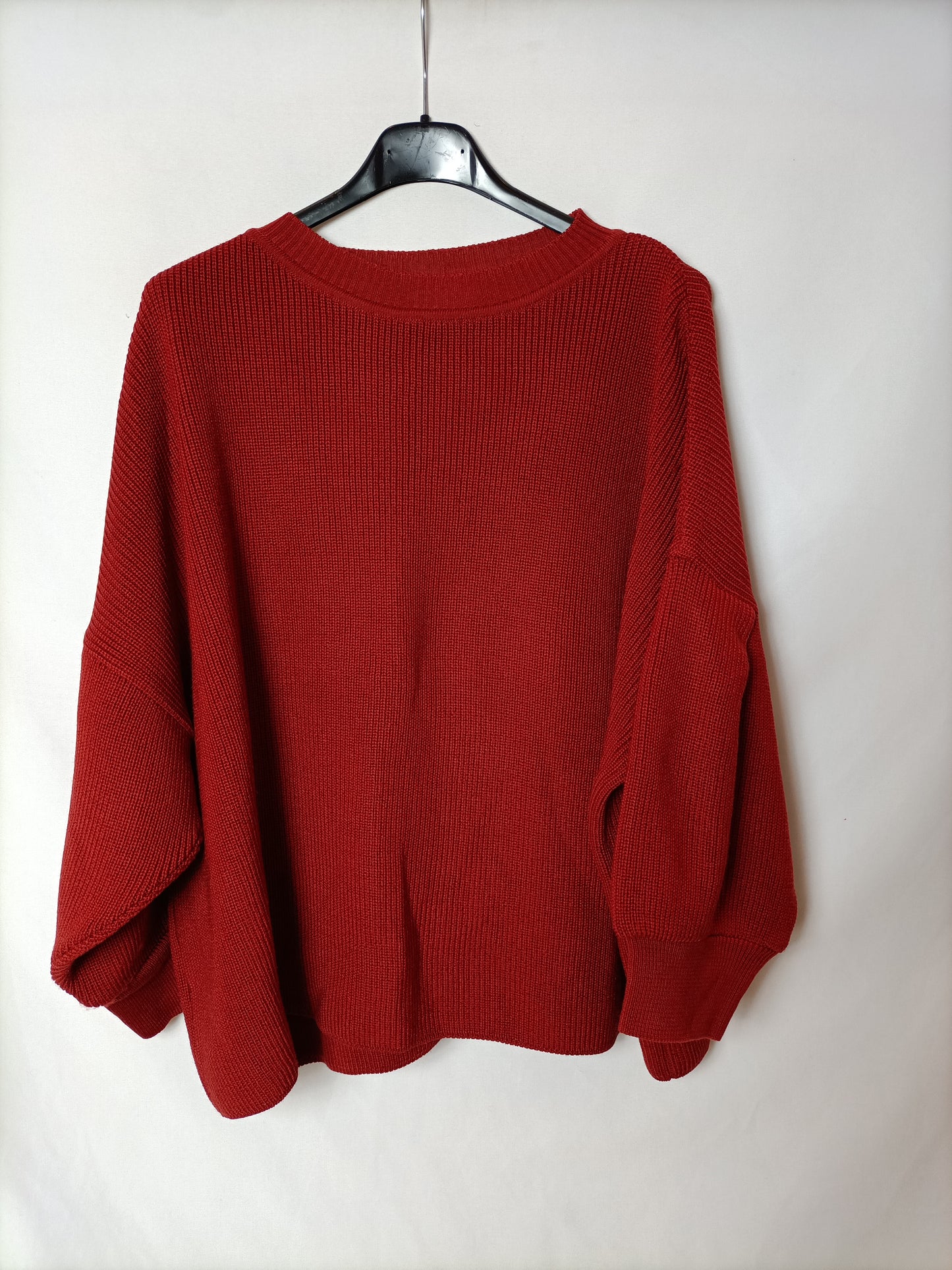 EMES. Reddish wool sweater with sleeve detail S.2(M)