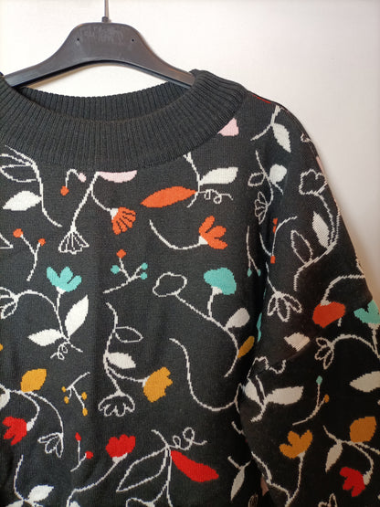 CRISÁLIDA. Jersey negro flores T.m/l