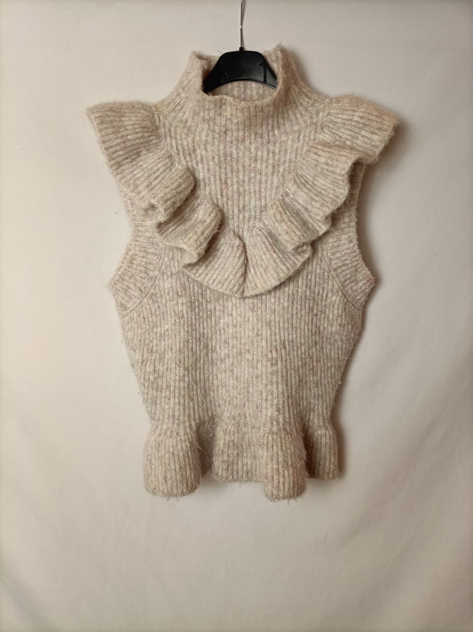 ZARA. Sleeveless Ts sweater