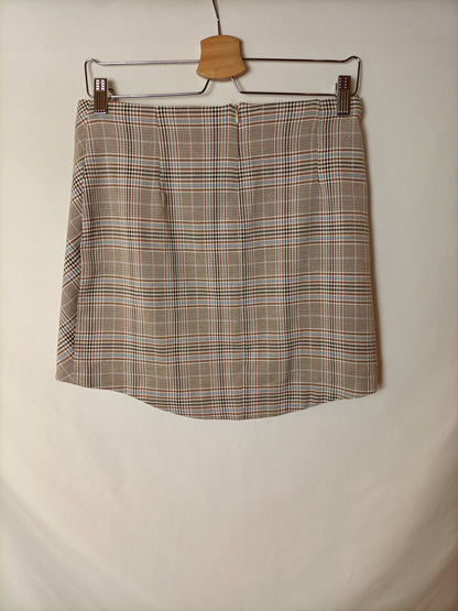 ZARA. Falda beige cuadros T.m