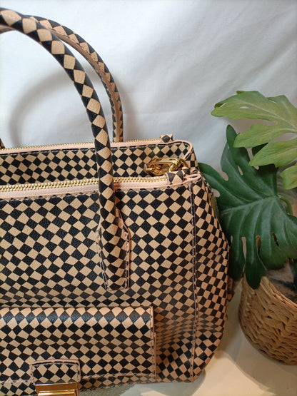 BIMBA Y LOLA. Bolso rombos