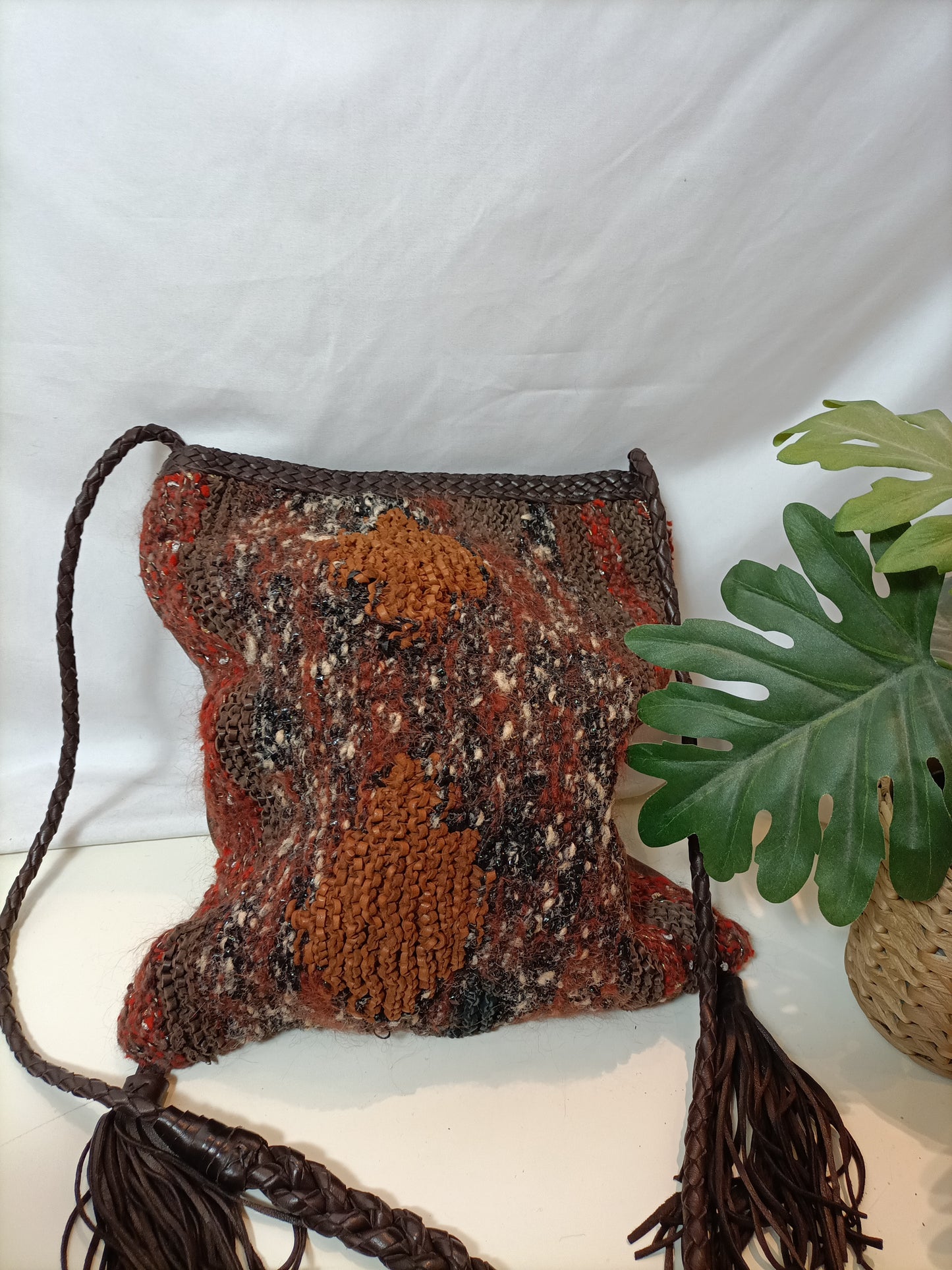 MASSCOB. Bolso doble textura