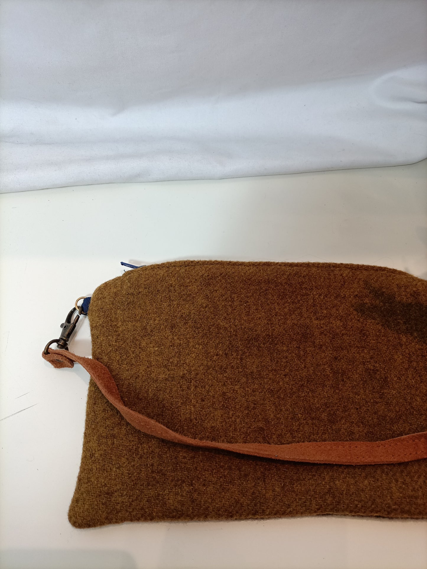 HOP BAG. Bolso mini fieltro