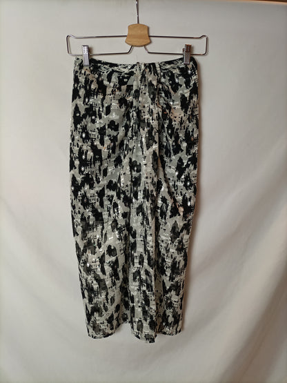 MANGO. Falda midi estampada T.xs