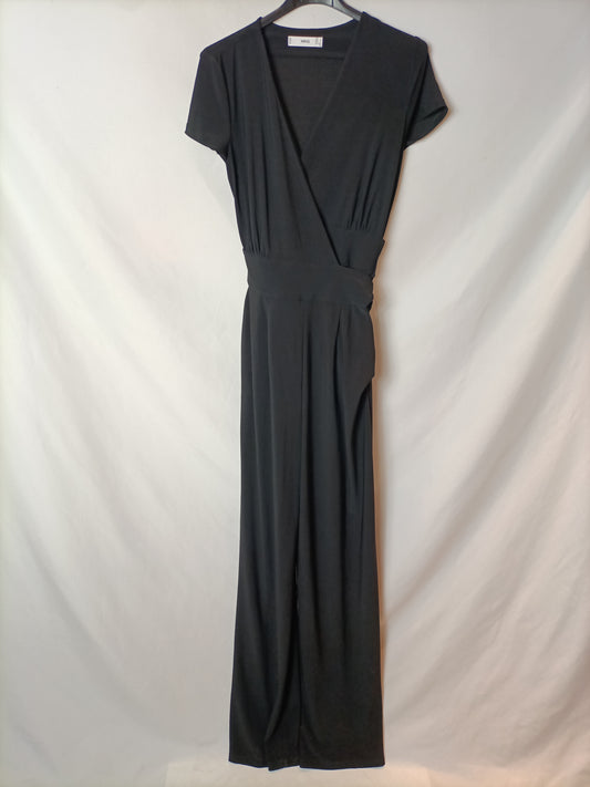 MANGO. Mono largo negro T.s