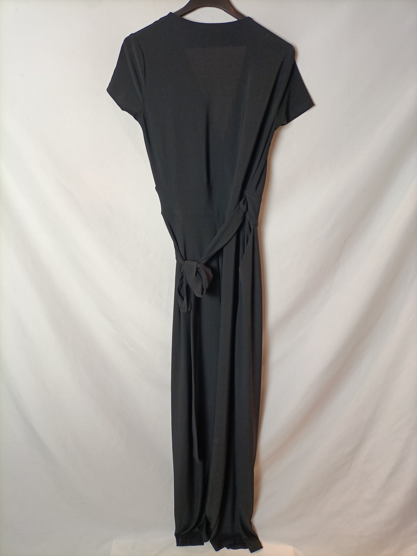 MANGO. Mono largo negro T.s