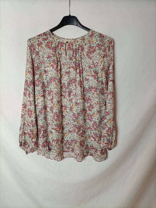 ZARA. blusa beige rayas T13/14(xxs)