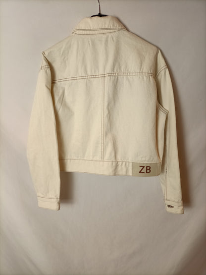 ZARA. Cazadora vaquera beige T.s