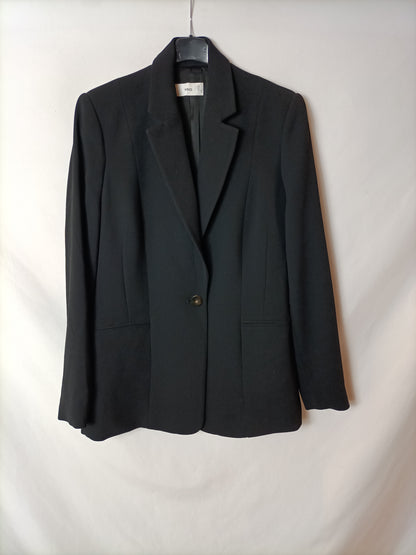 MANGO. Blazer negra clásica  T.m